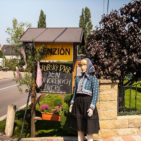 Penzion Grobsky Dvor Slovensky Grob Eksteriør bilde